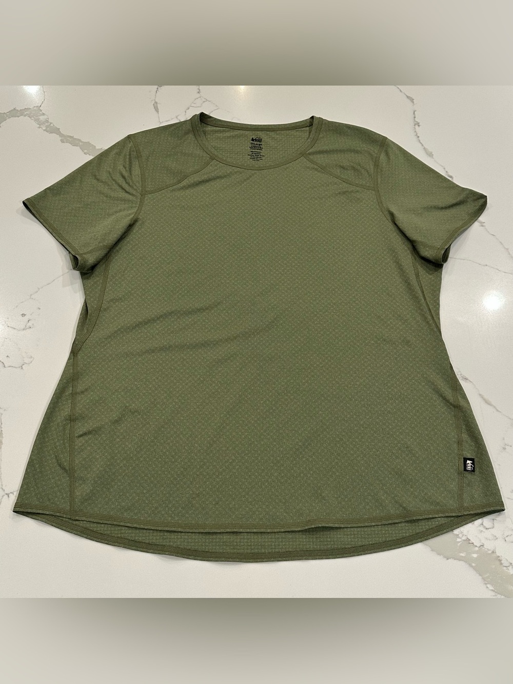 REI Co-Op Womens Green Activewear Short Sleeve Top Large Perforated Breathable